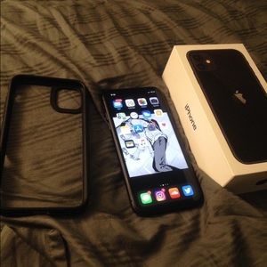iPhone 11 Black 128GB